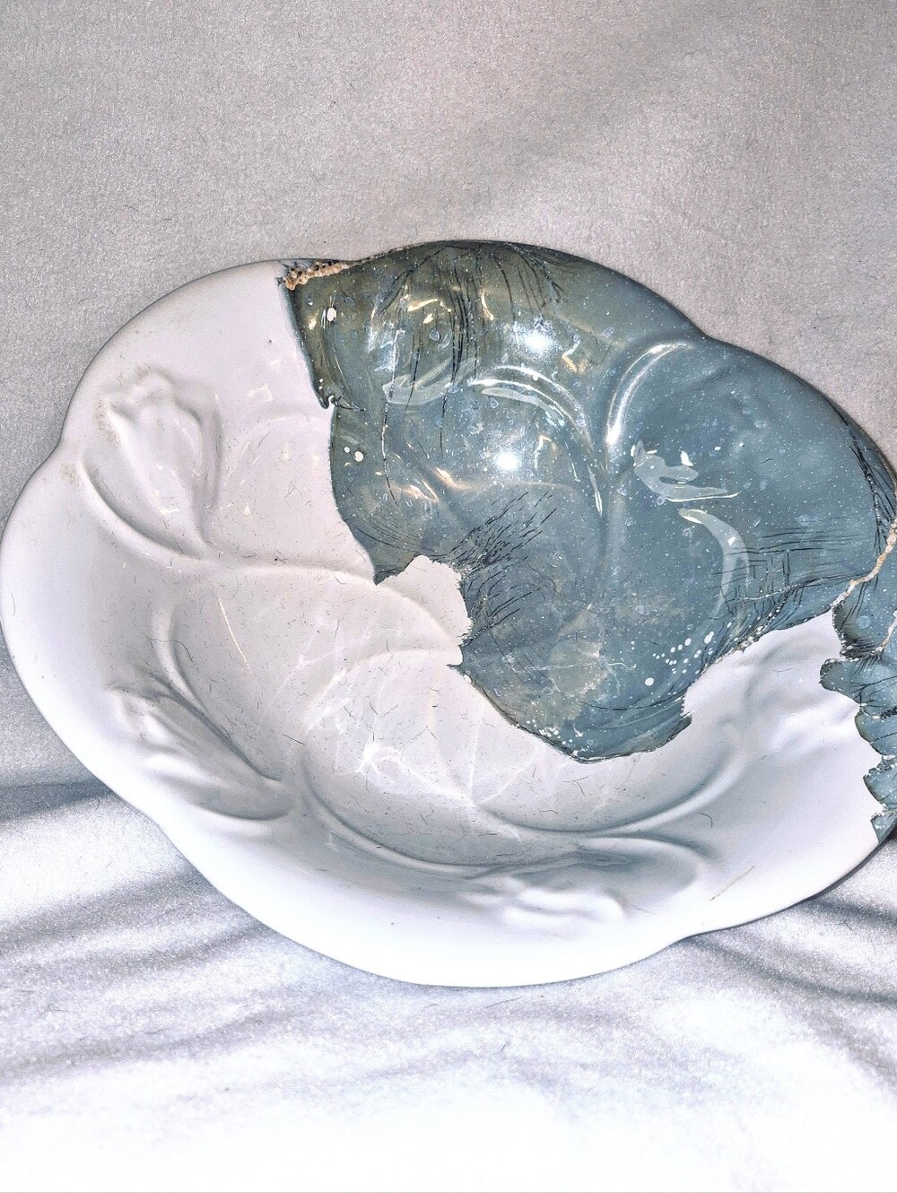 Vtg Haeger Vera Cruz Veracruz 455 Petal Bowl 12.5"  White Teal Gold Blue 1999